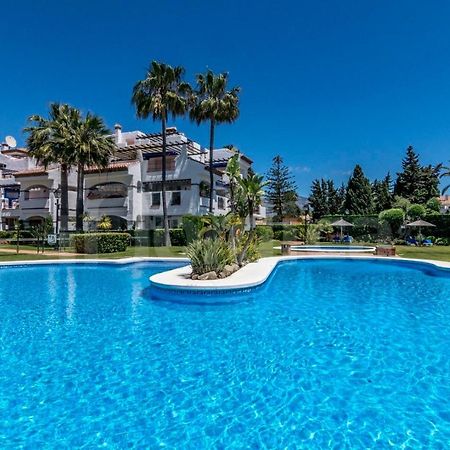 Solguest Apt A 7 Minutos De Puerto Banus 1ª Linea Playa!!! Marbella Esterno foto