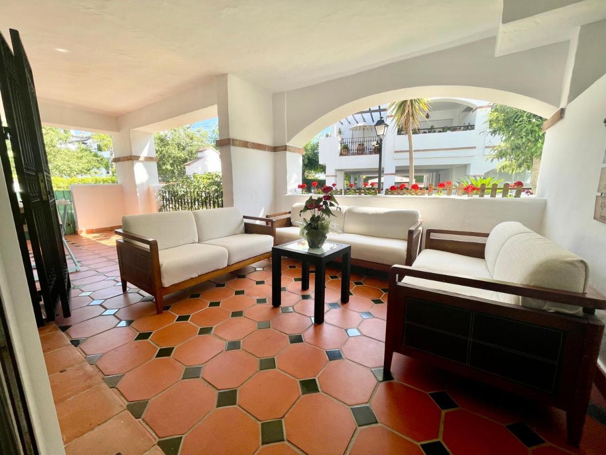 Solguest Apt A 7 Minutos De Puerto Banus 1ª Linea Playa!!! Marbella Esterno foto